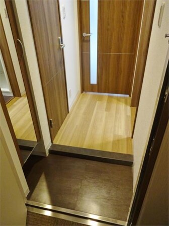 グランブルー高槻の物件内観写真